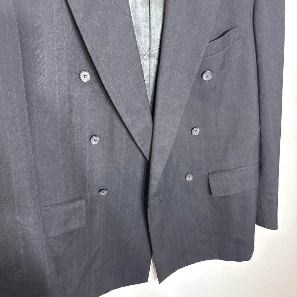 Bowdon Vintage Navy Double-Breasted Pinstriped‎ Blazer 44L
